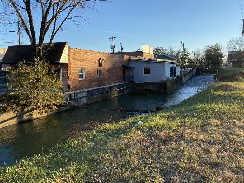 1238 Fenwick St, Augusta, GA for lease - Building Photo - Image 2 of 14