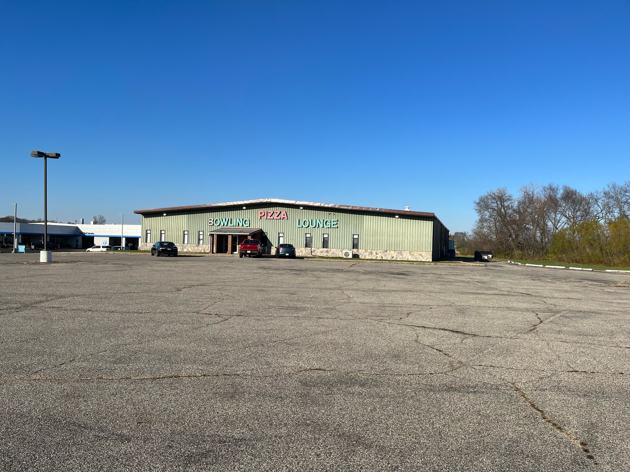 1702 State Road 163, Clinton, IN for sale Primary Photo- Image 1 of 1