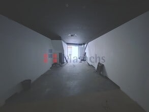 Retail in Terrassa, Barcelona for lease Interior Photo- Image 2 of 5