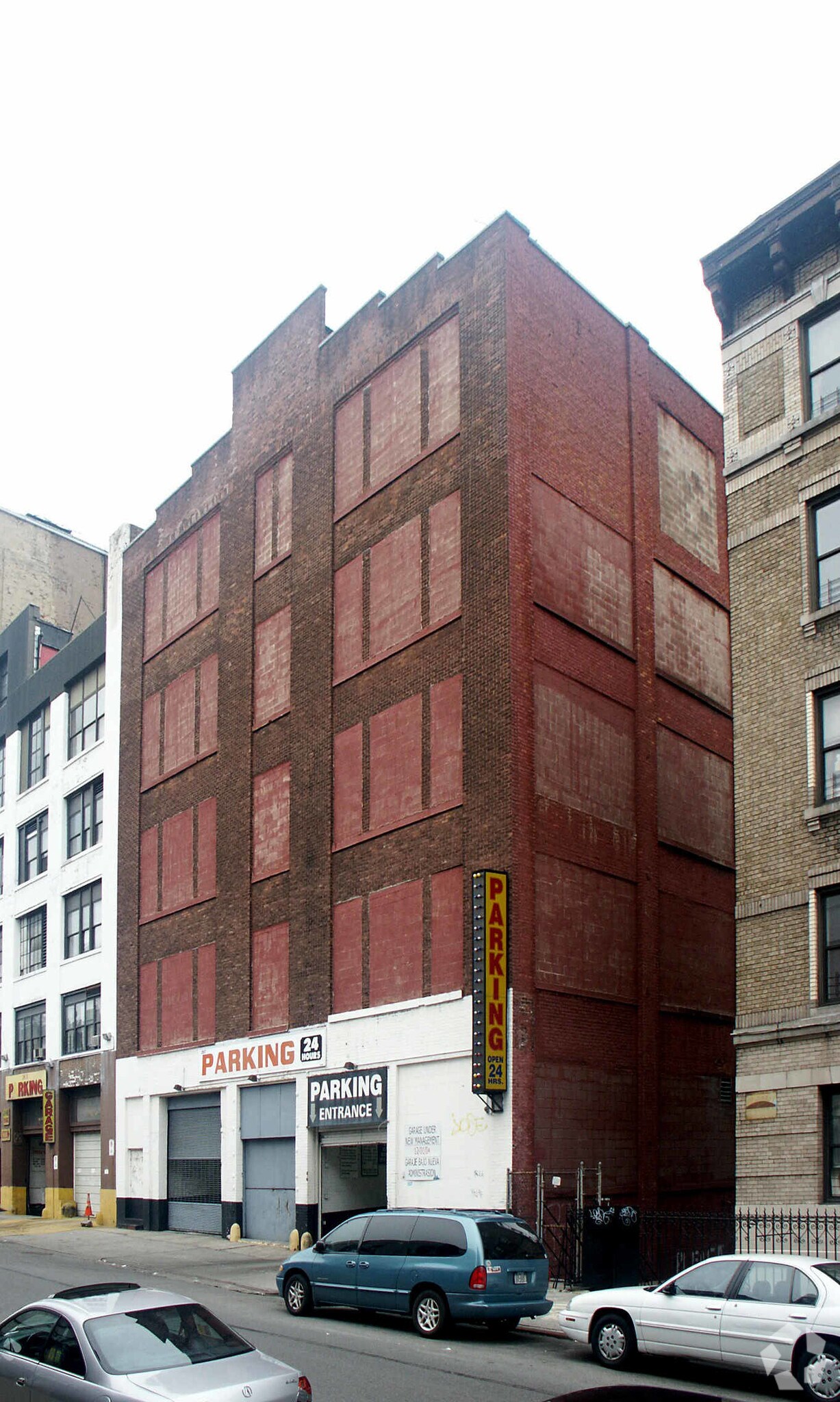 257 E 187th St, Bronx, NY for sale Primary Photo- Image 1 of 1