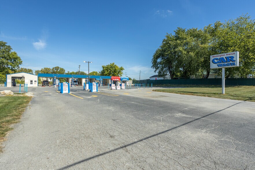 1600 Washington Ave, Frankfort, IN for sale - Building Photo - Image 2 of 34