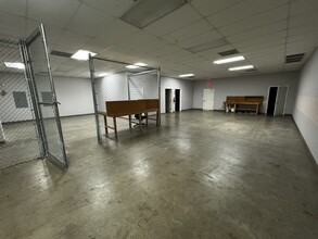 25003 Pitkin Rd, Spring, TX for lease Interior Photo- Image 2 of 7