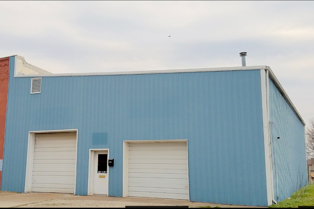 240 E 5th Ave, Garnett, KS for sale Primary Photo- Image 1 of 1