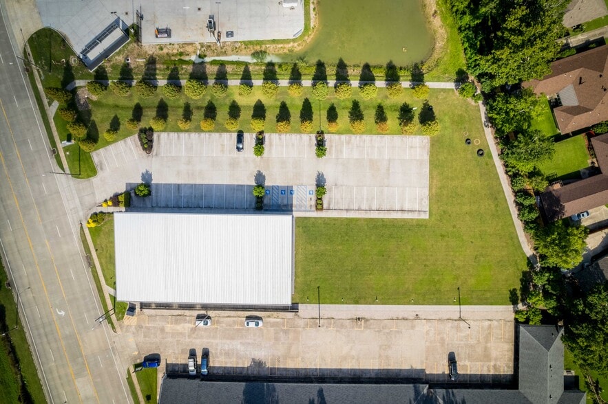 12110 S Harrells Ferry Rd, Baton Rouge, LA for sale - Aerial - Image 2 of 22