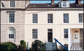 13 Marshall Pl, Perth for sale - Primary Photo - Image 1 of 1