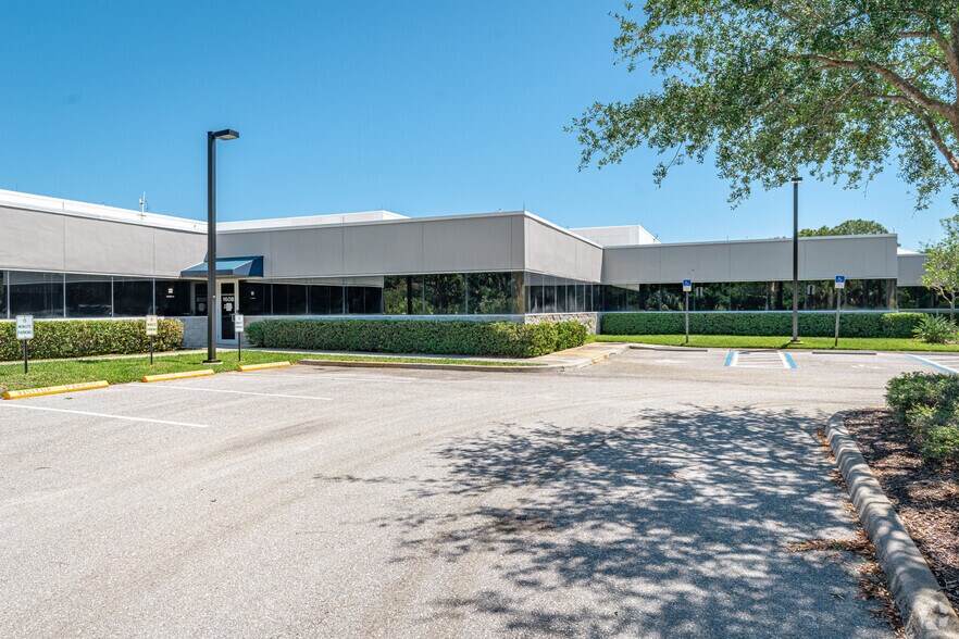 1701 Military Trl, Jupiter, FL for sale - Building Photo - Image 1 of 1