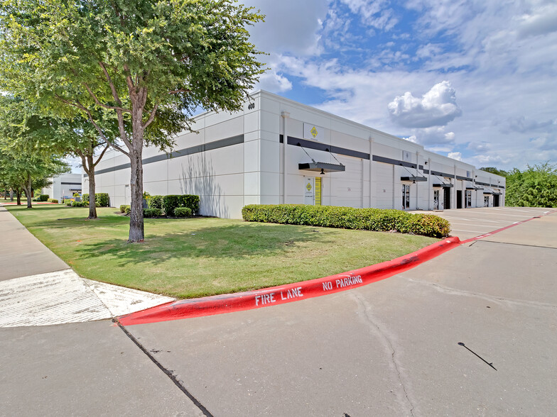 403 Powerhouse St, McKinney, TX for lease - Primary Photo - Image 1 of 6