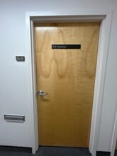 3525 W Peterson Ave, Chicago, IL for lease Building Photo- Image 2 of 3