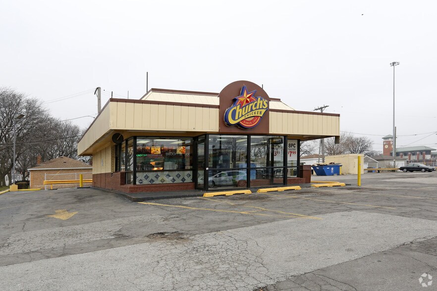 58 W 79th St, Chicago, IL for sale - Primary Photo - Image 1 of 1