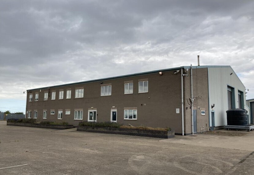 Station Rd, Immingham for sale - Building Photo - Image 1 of 1