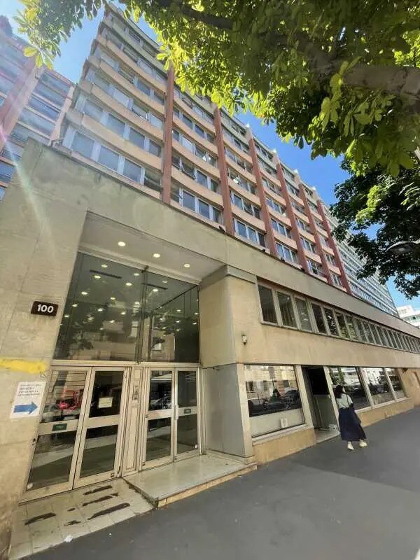 Office in Paris for lease Building Photo- Image 1 of 18