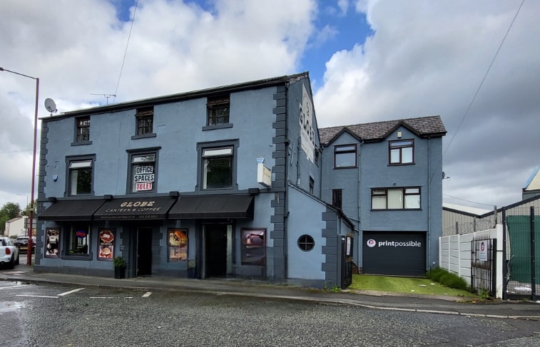 1 Globe Sq, Dukinfield for lease Primary Photo- Image 1 of 2