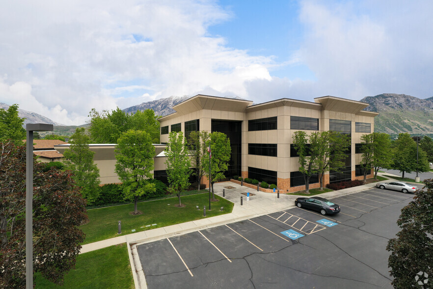 1061 S 800 E, Orem, UT for lease - Primary Photo - Image 1 of 4