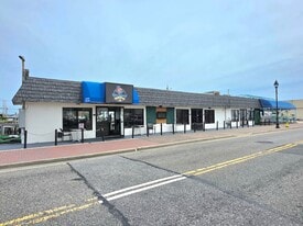 103 Woodcleft Ave, Freeport NY - Motel