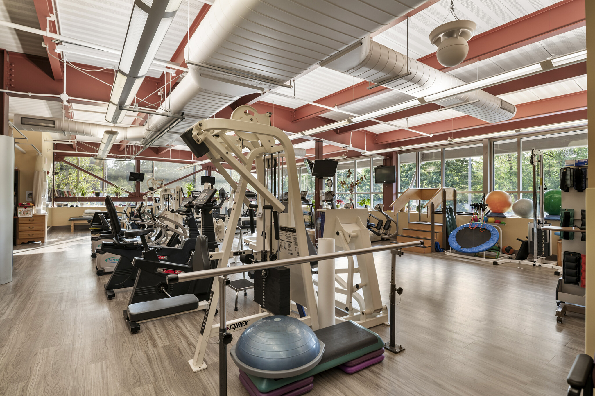 6 Care Ln, Saratoga Springs, NY for lease Interior Photo- Image 1 of 6