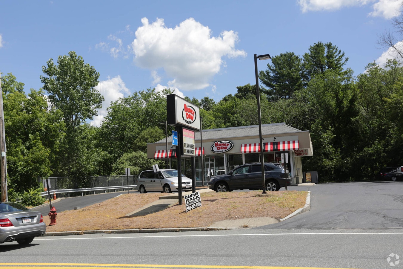 236 Pond St, Ashland, MA 01721