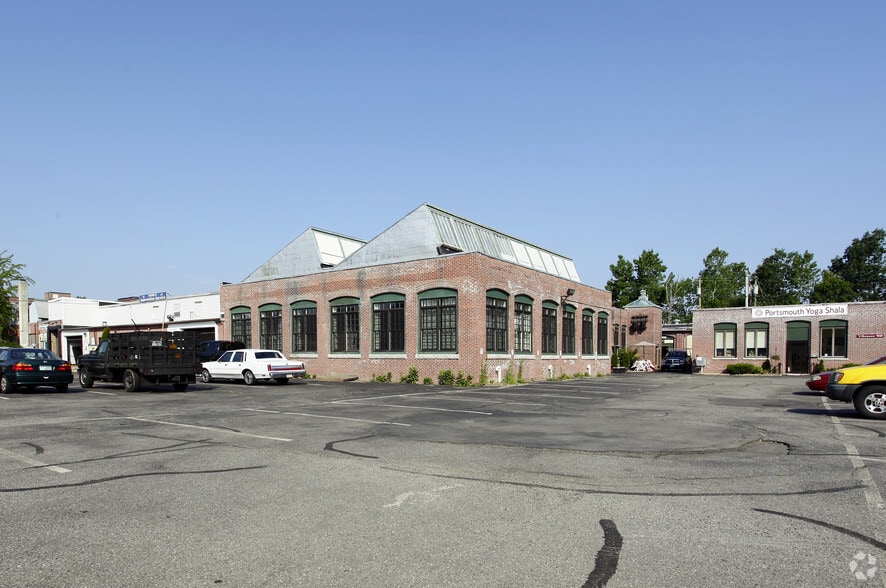909 Islington St, Portsmouth, NH for lease - Primary Photo - Image 1 of 3