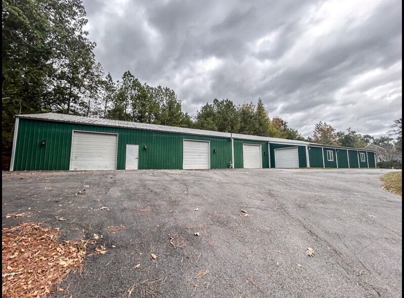 1901 Hollingshed Rd, Irmo, SC for sale - Building Photo - Image 1 of 19