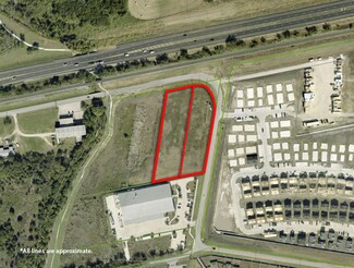 More details for 630 E Front St, Hutto, TX - Land for Lease