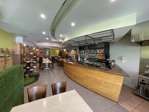 661 High St, Kew East for lease Interior Photo- Image 2 of 4