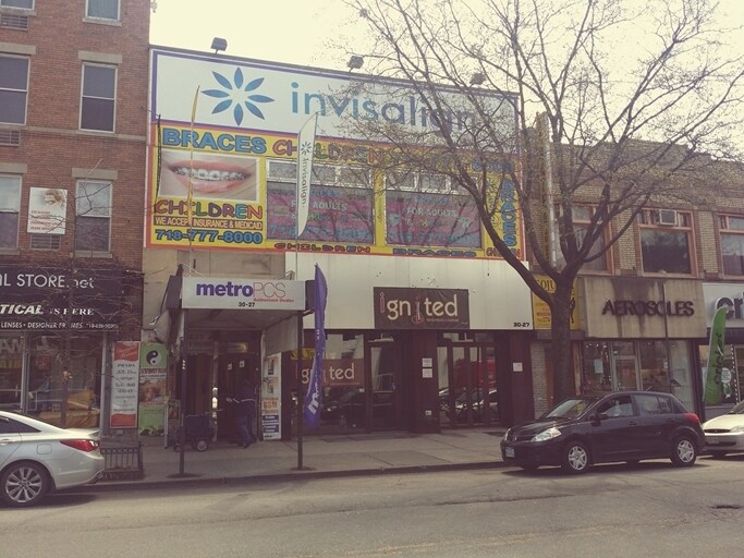 30-27 Steinway St, Astoria, NY for sale - Primary Photo - Image 1 of 1