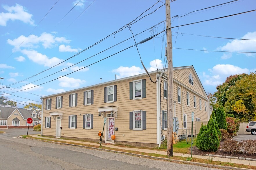 1 Elizabeth St, Bethel, CT for sale - Primary Photo - Image 1 of 1