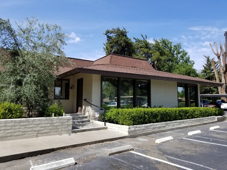 104 Park Ave, Merced, CA for sale - Building Photo - Image 1 of 1