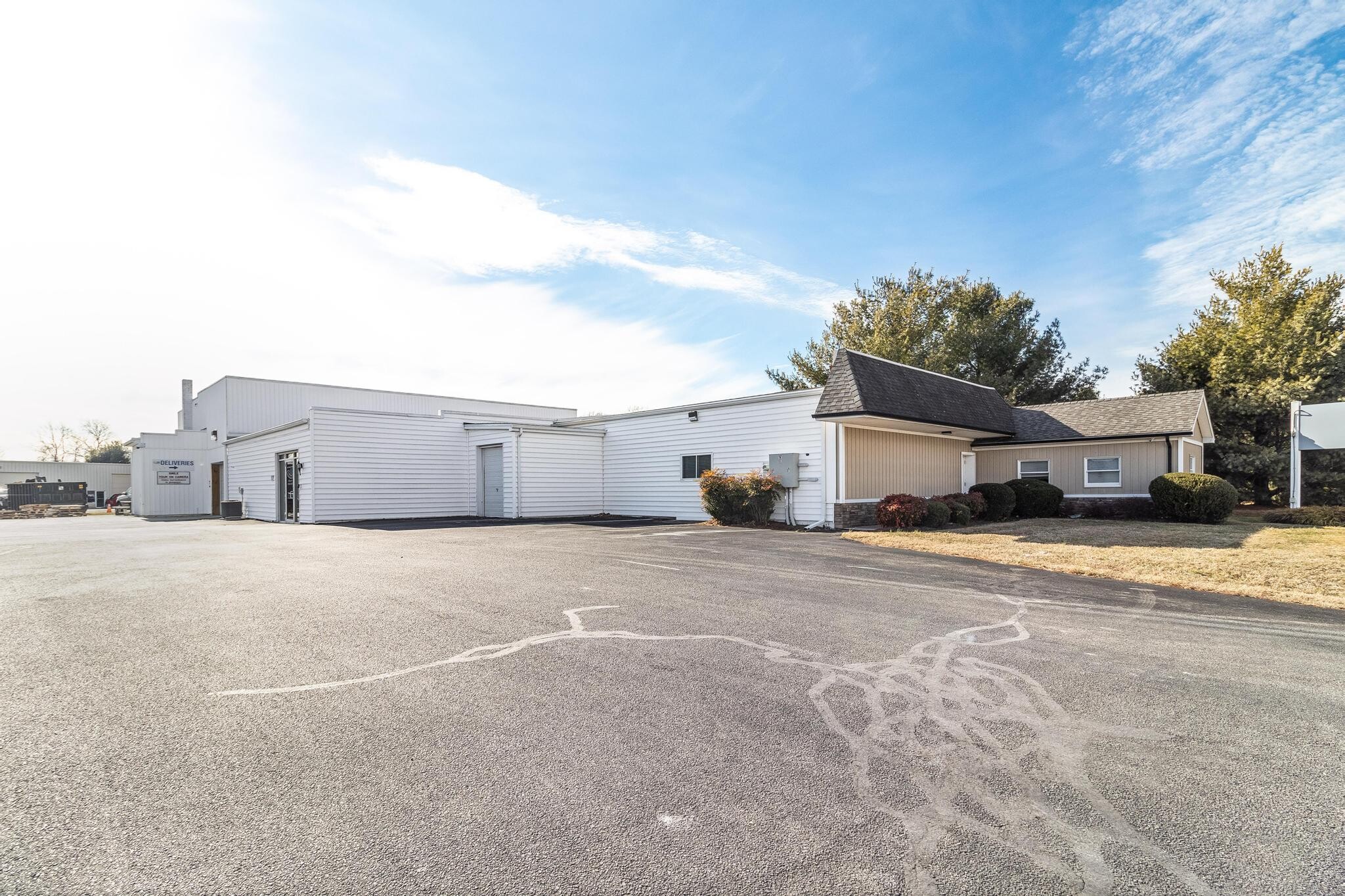 28275 Three Notch Rd, Mechanicsville, MD for lease Building Photo- Image 1 of 14