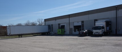 8226-8256 Nieman Rd, Lenexa, KS for lease Building Photo- Image 2 of 9