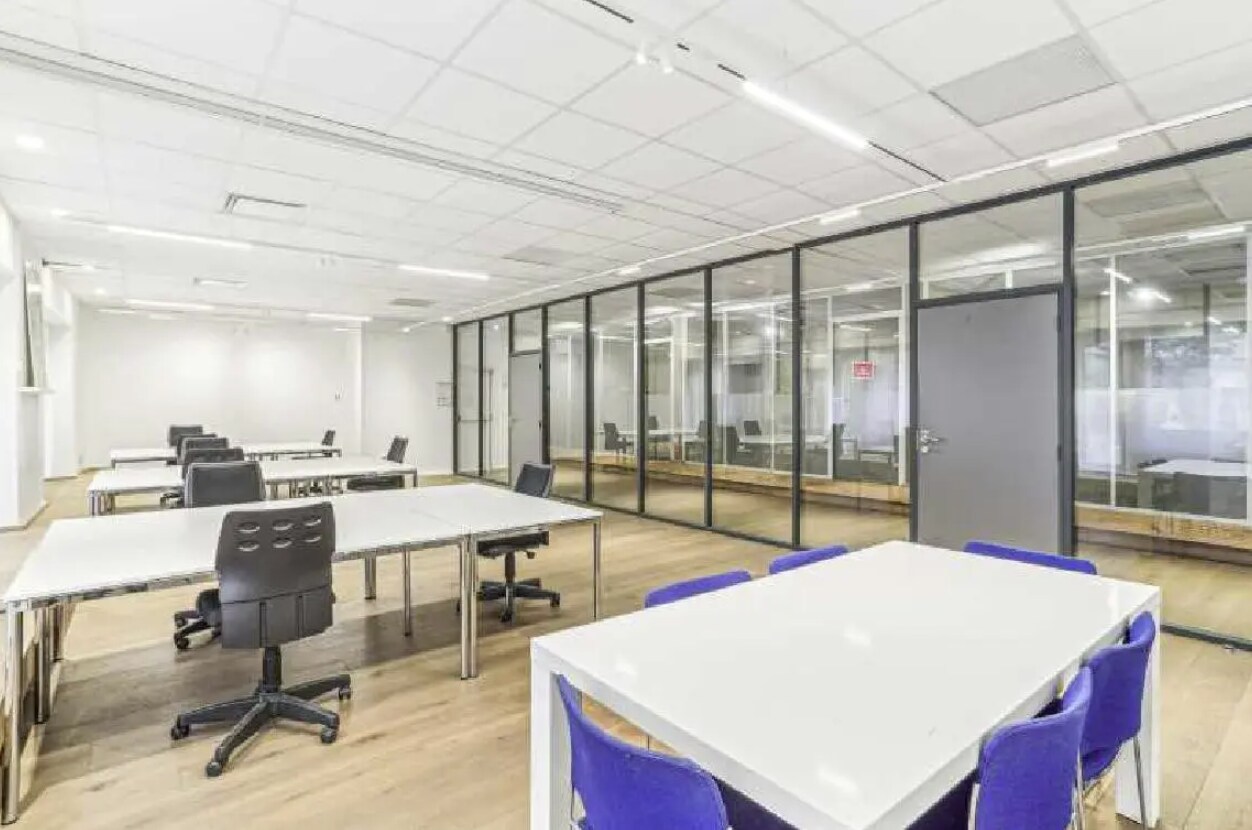 8 Rue Du Sentier, Paris for lease Interior Photo- Image 1 of 4