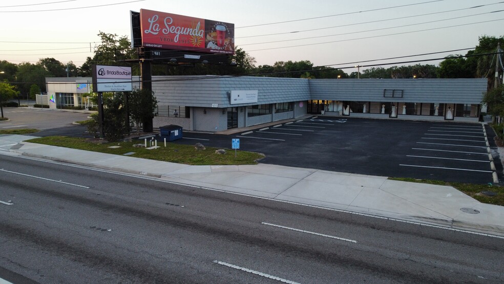 4212 W Kennedy Blvd, Tampa, FL for lease - Primary Photo - Image 1 of 10