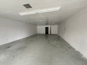 1249-1265 N Vineyard Ave, Ontario, CA for lease Building Photo- Image 1 of 1