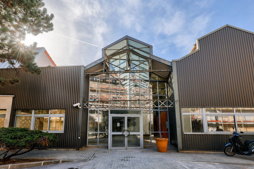 15 Rue Benjamin Raspail, Malakoff for lease - Primary Photo - Image 1 of 4