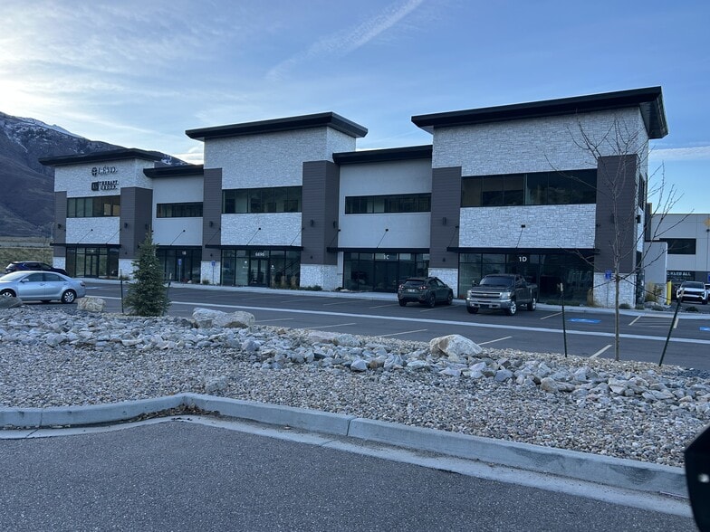 6696 S 2500 East, Uintah, UT for lease - Building Photo - Image 3 of 5