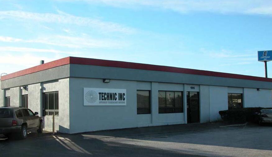 111 Ames Ct, Plainview, NY for sale - Building Photo - Image 1 of 1