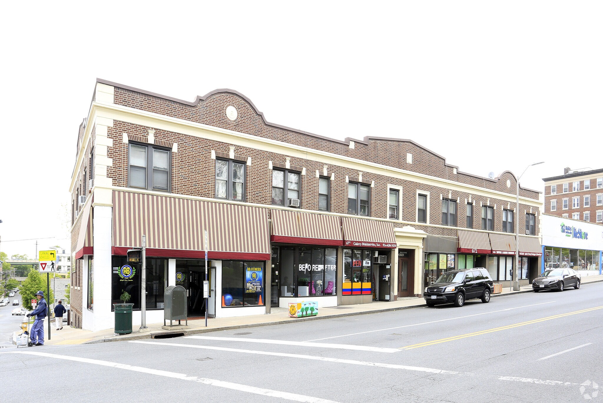 669-681 Main St, New Rochelle, NY for lease Primary Photo- Image 1 of 9