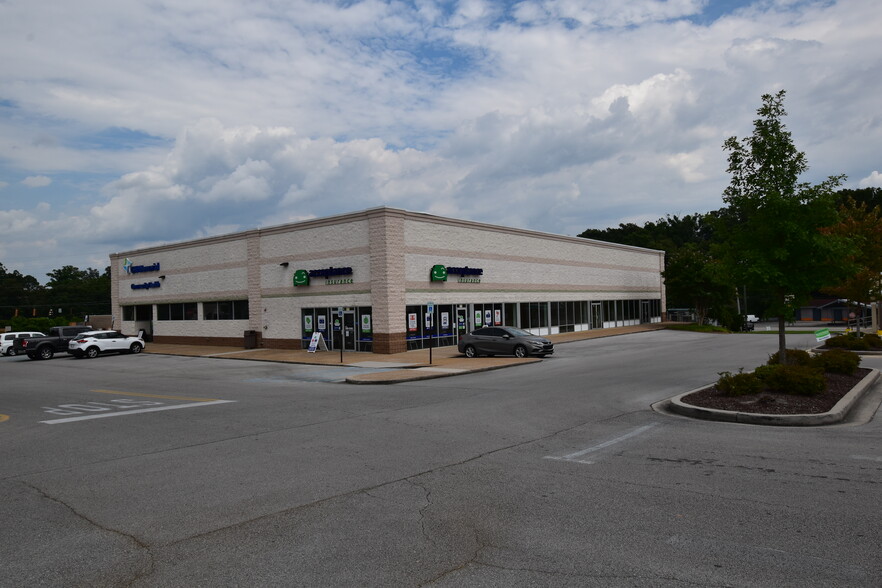 3903-3975 Hixson Pike, Chattanooga, TN for sale - Building Photo - Image 1 of 1