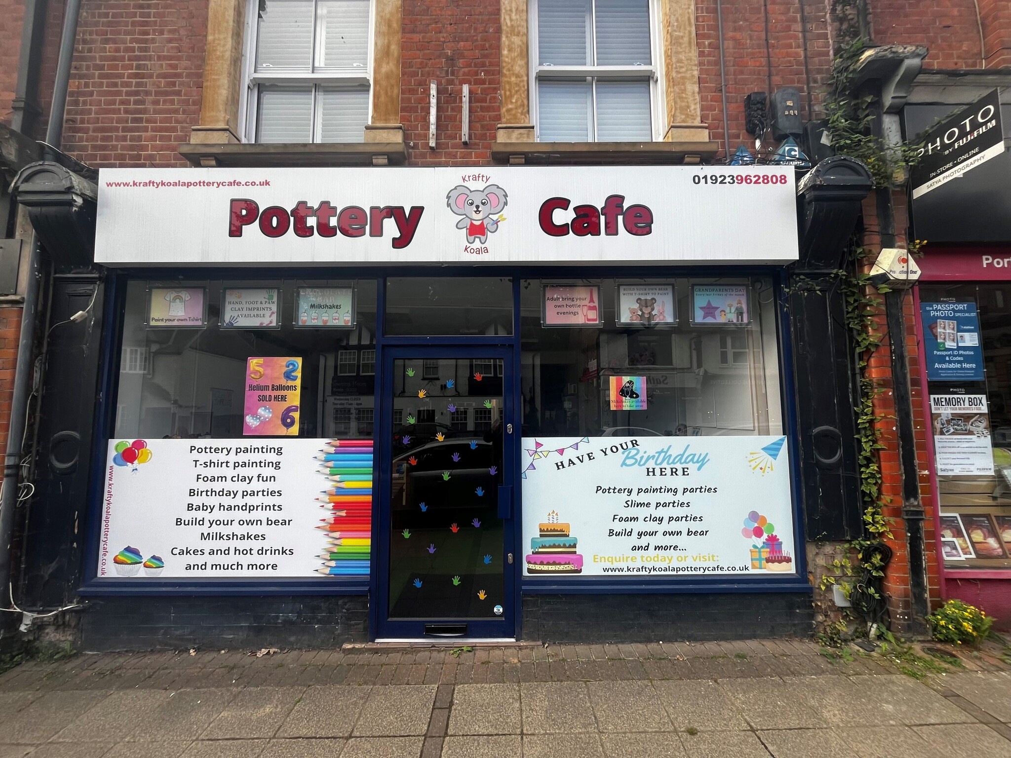 12 Main Para, Chorleywood for lease Building Photo- Image 1 of 2