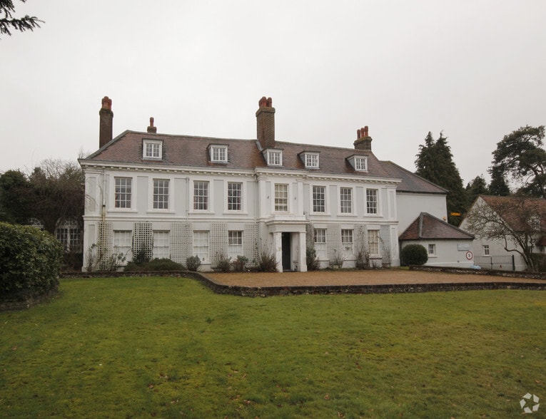 Amersham Rd, High Wycombe for sale - Building Photo - Image 1 of 1