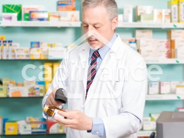 Retail in Saint-Herblain for sale - Interior Photo - Image 2 of 6