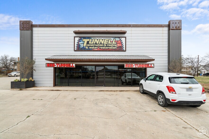 609 Main St, Brownwood, TX 76801