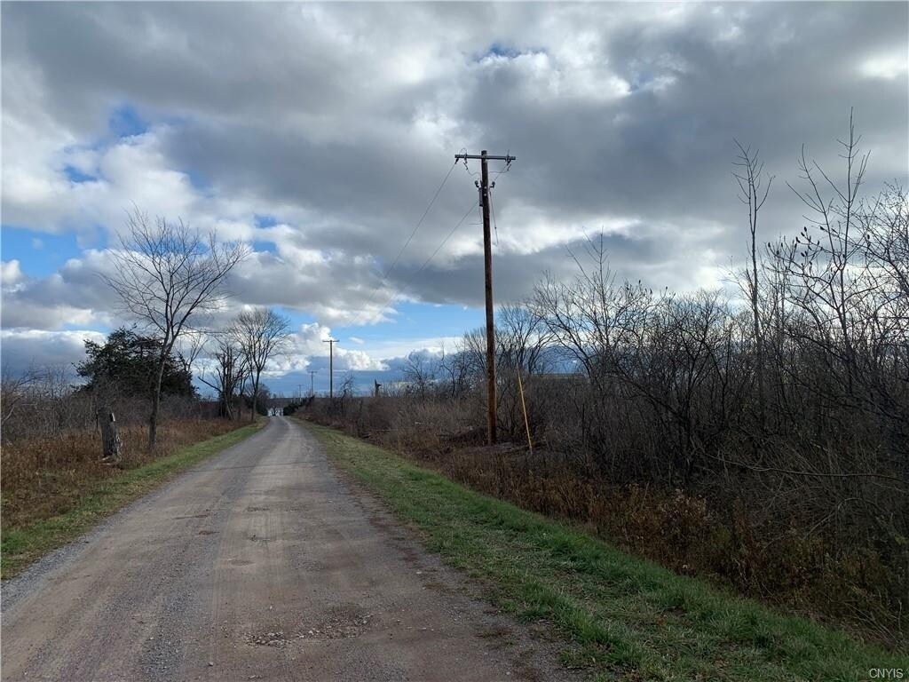 Pine Woods Rd, Three Mile Bay, NY 13693