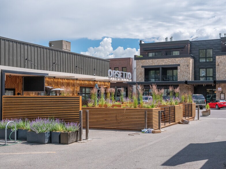 155 Center St, Jackson, WY for sale - Primary Photo - Image 1 of 1