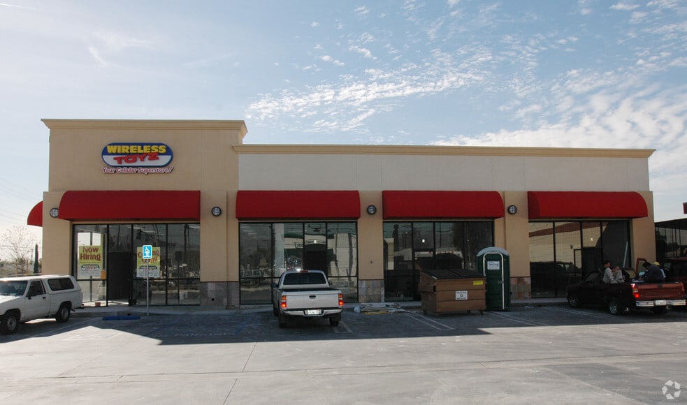 861 N Sunset Ave, La Puente, CA for lease - Building Photo - Image 2 of 4