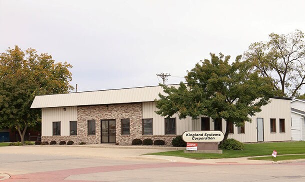 200 N 1st Ave W, Lake Mills, IA for sale - Primary Photo - Image 1 of 1