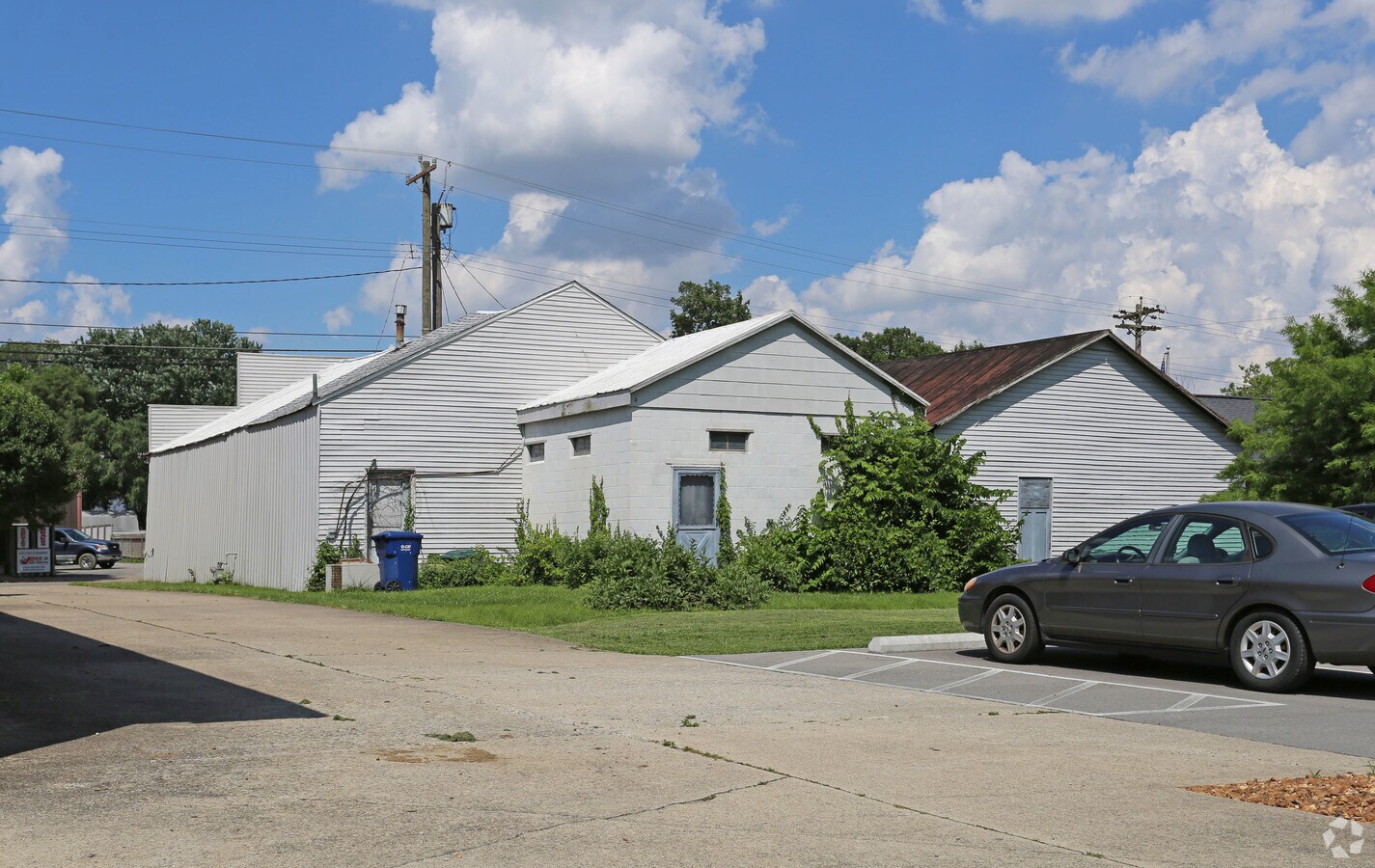 121127 W Main St, Williamsburg, OH 45176