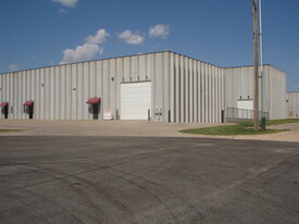 1854 S Florence Ct, Wichita KS - Warehouse