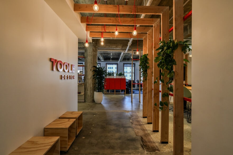 742-748 S Hill St, Los Angeles, CA for lease - Building Photo - Image 3 of 61