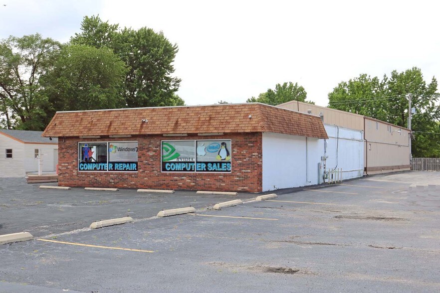 Fairview Heights Il >> 5711 N Illinois St Fairview Heights Il 62208 Retail Fairview Heights Il >> 5711 N Illinois St Fairview Heights Il 62208 Retail
