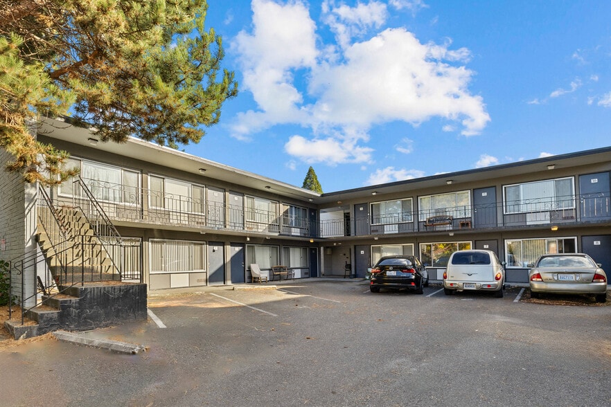 801 NW 54th St, Seattle, WA for sale - Building Photo - Image 1 of 10